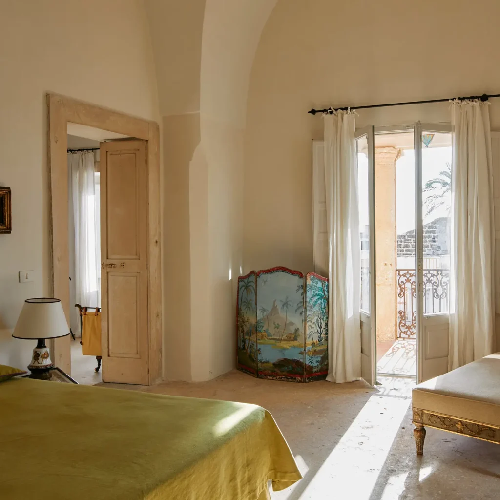 09tmag-etro-slide-8XUJ-superJumbo