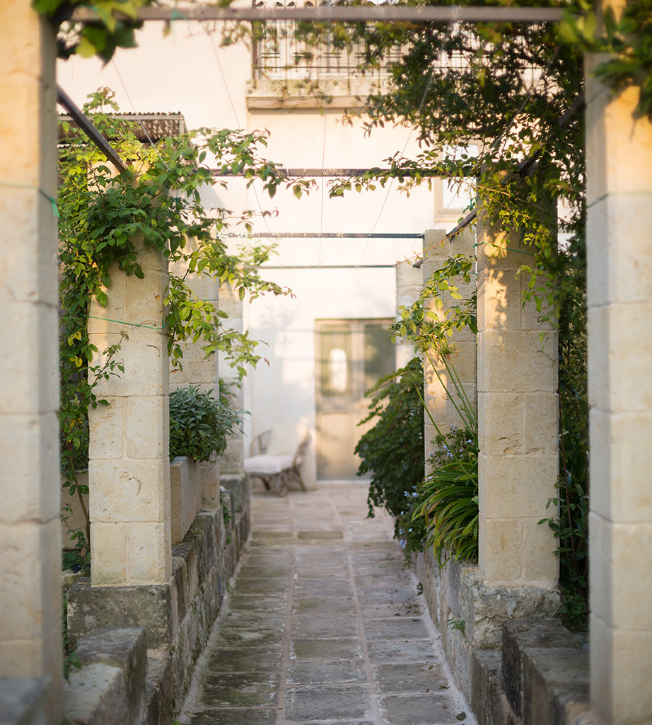 Casa_Pizzelli_221018_5D3_0164_LR_Garden_Porticato