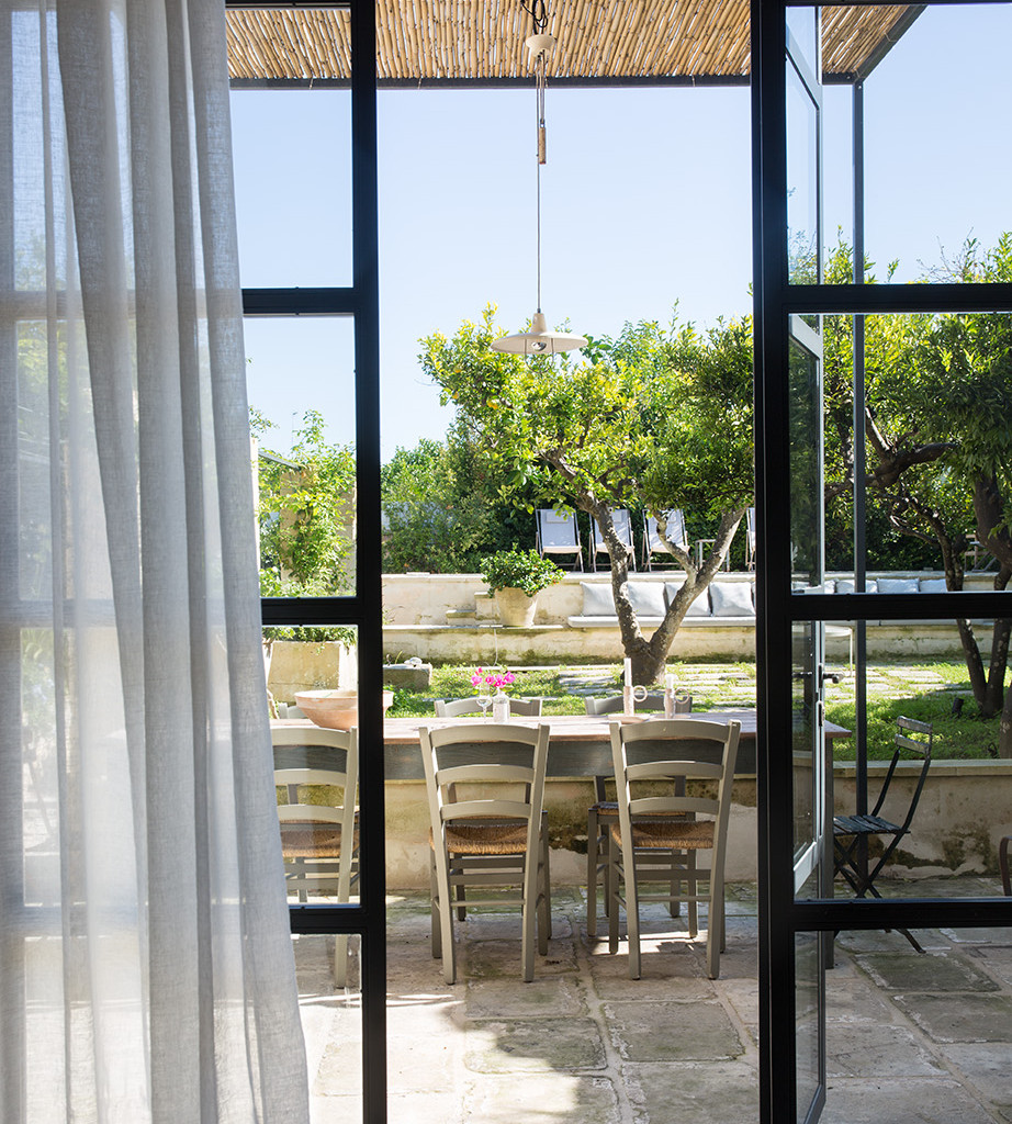 Casa_Pizzelli_221018_5D3_0463_LR_Outdoor dining_D