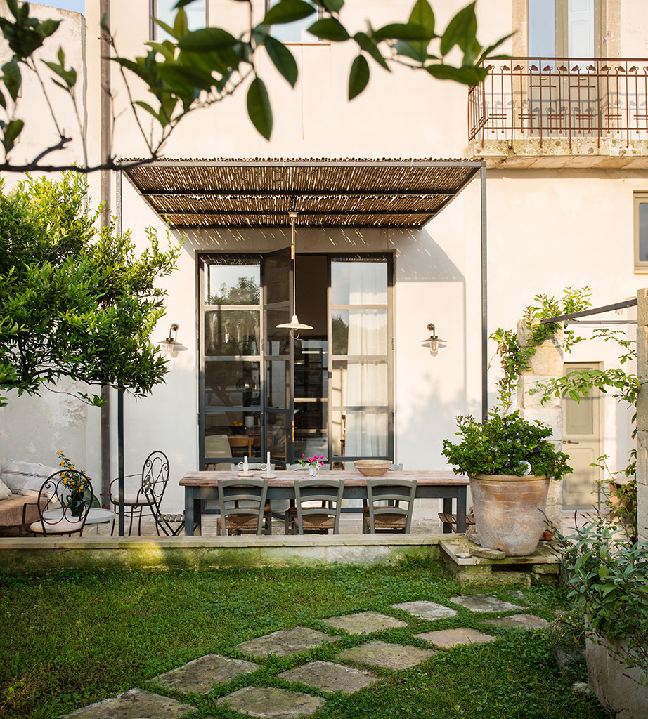 Casa_Pizzelli_221019_5D3_0966_LR_Outdoor_Dining_C