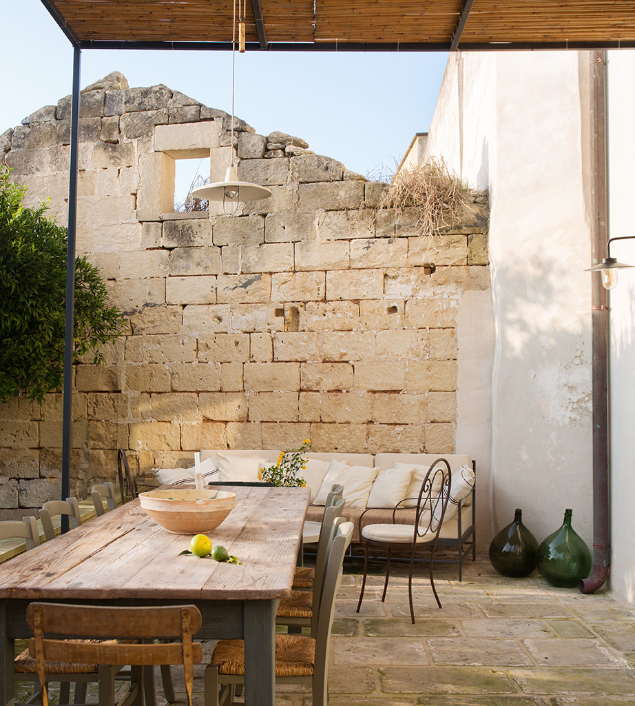 Casa_Pizzelli_221019_5D3_1008b_LR_Outdoor_Dining_B