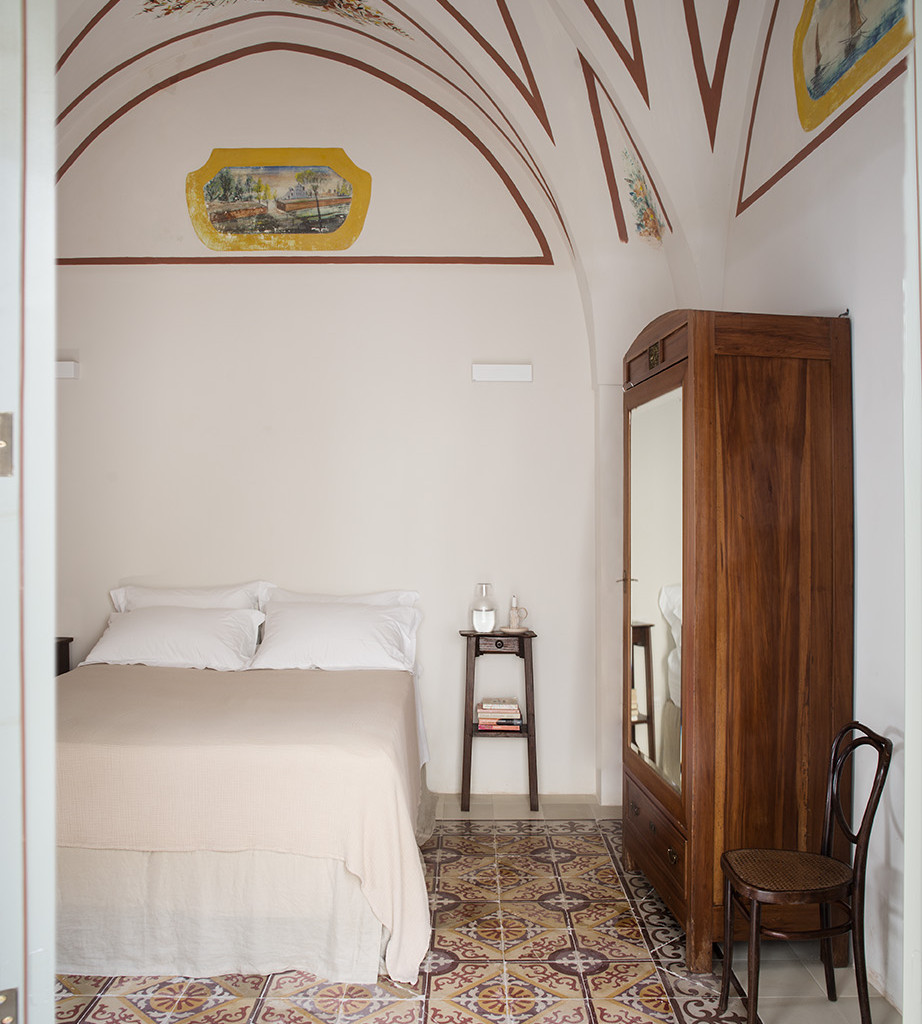 Casa_Pizzelli_221020_5D3_1515_LR_Bedroom_1_C