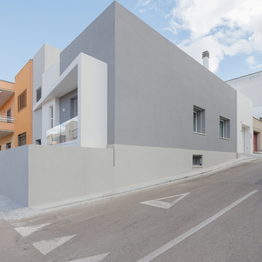 Restructura_Parabita_102025_HD_01